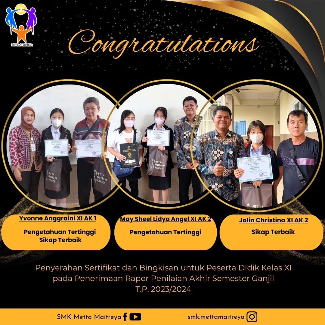 Penyerahan Sertifikat dan Bingkisan untuk Peserta Didik Kelas XI pada Penerimaan Rapor Penilaian Akhir Semester Ganjil